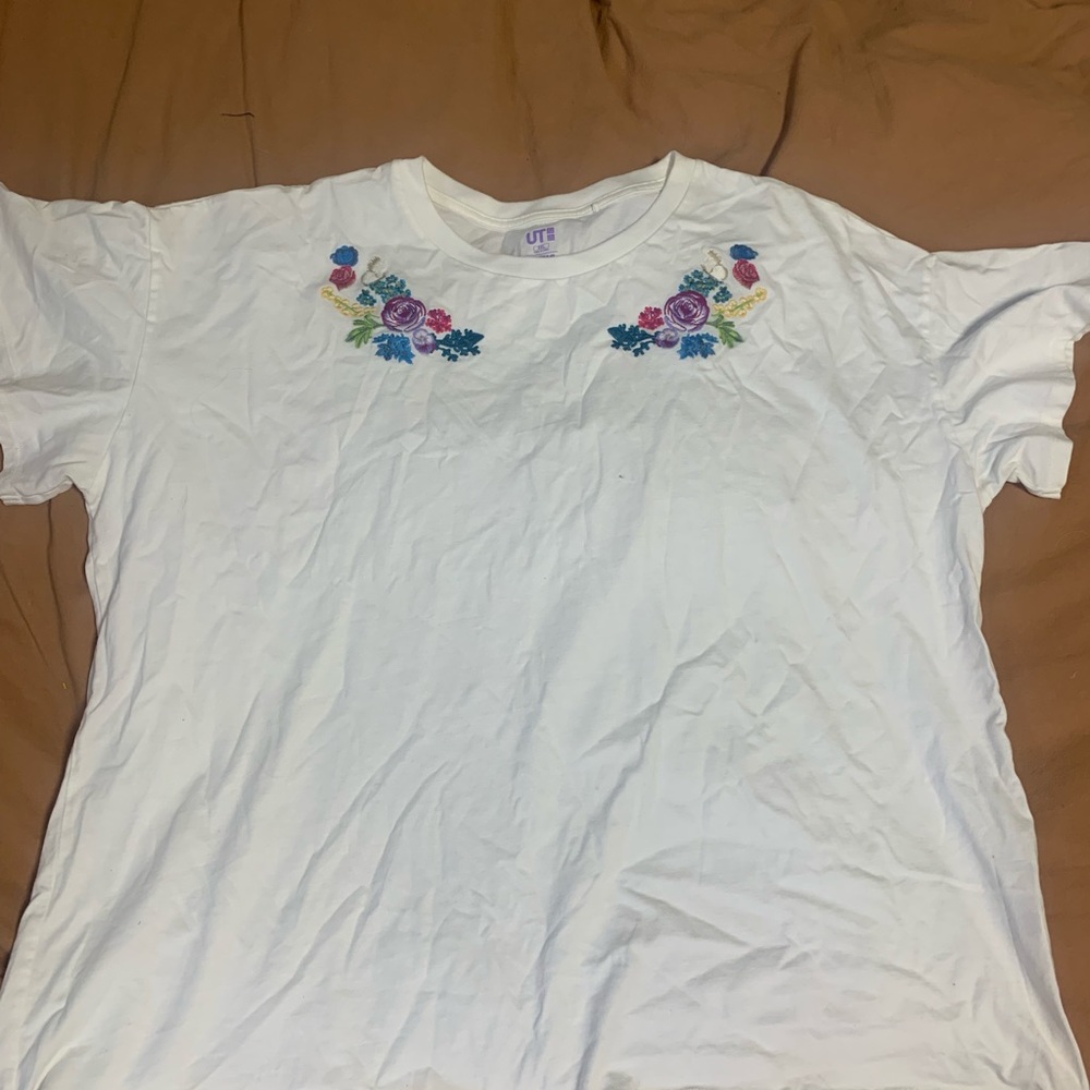 Floral embroidered top